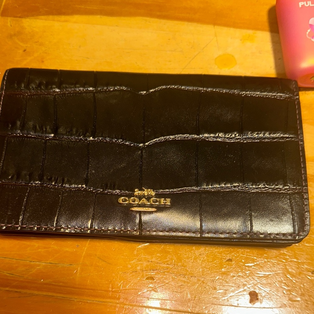 Coach Burgundy Croc Embossed Leather Clutch Bag |cross missing |